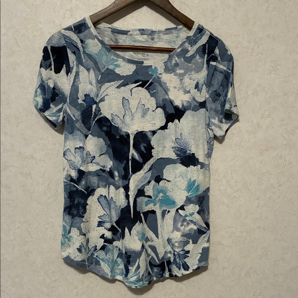 Sonoma Blue Floral Short Sleeve Top